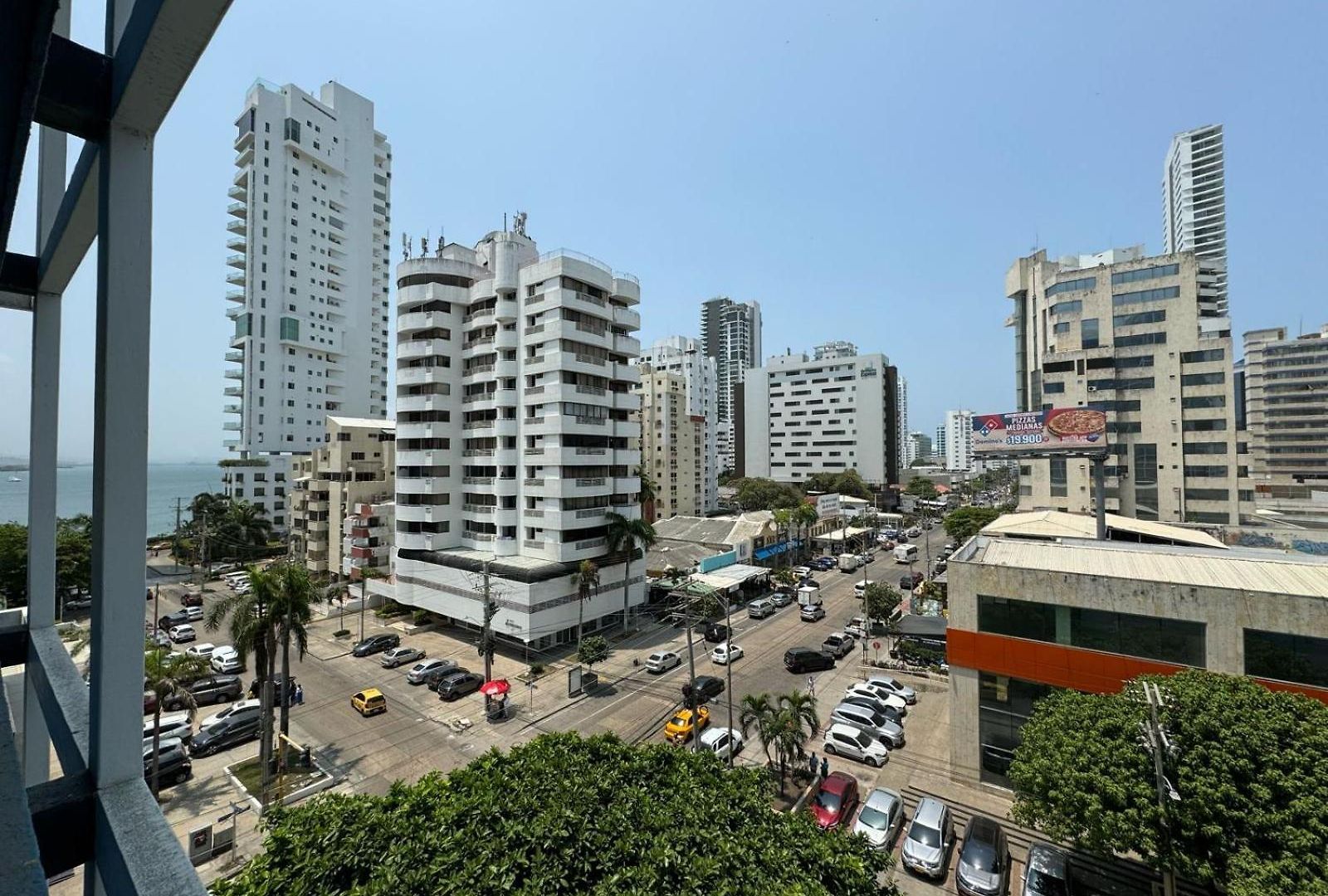 En Edificio Portofino 606 Icdi * Cartagena